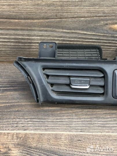 Дефлектор воздушный Kia Rio 3 1.4 2012