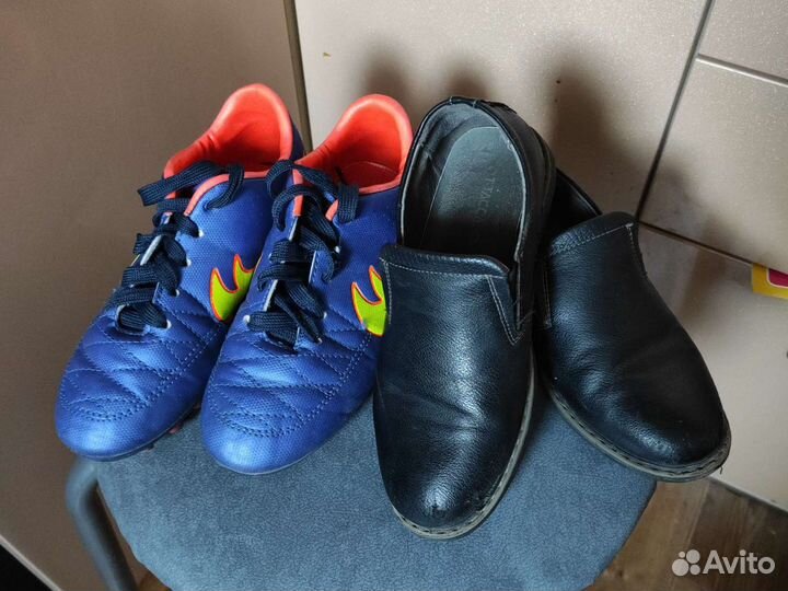 Бутсы футзалки 32 и 29размер туфли 30