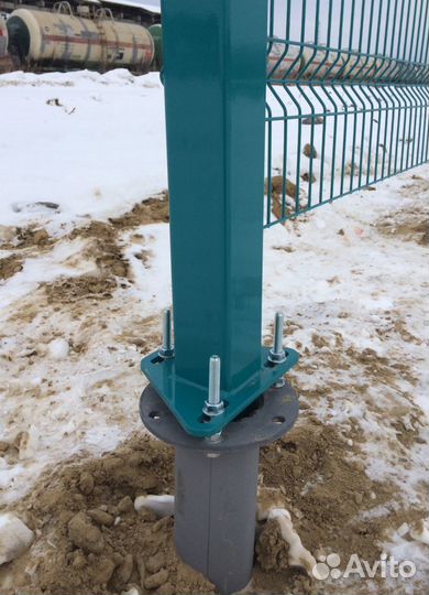 Фланец сборный для столба еврозабора, 3D забора