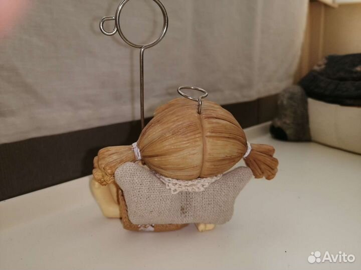 Фигурка девочка-ангелок с держателем - бронь