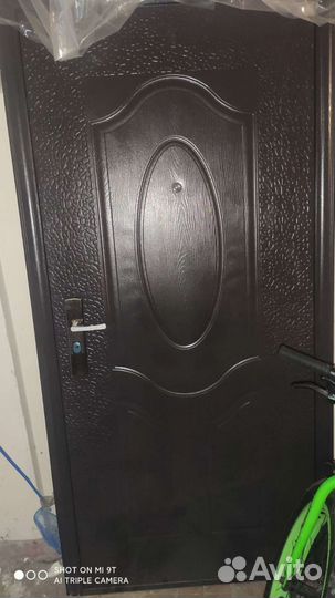 Дверь входная железная новая