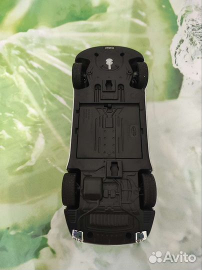 Машинка на радиоуправлении