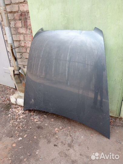 Капот Ауди A6C6 F4 2006