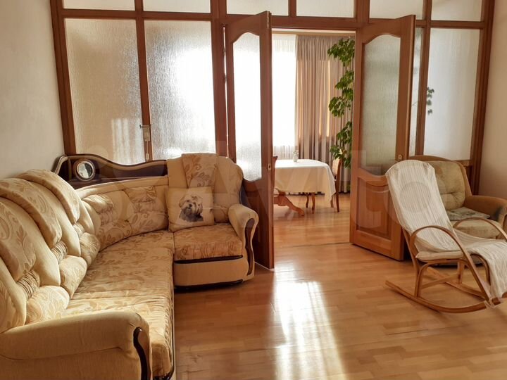 4-к. квартира, 173,6 м², 2/6 эт.