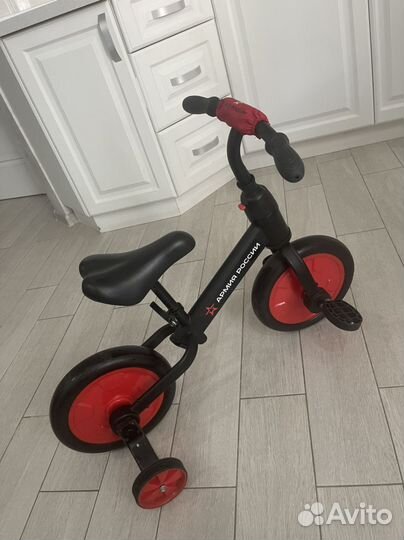 Беговел велосипед 2 в 1