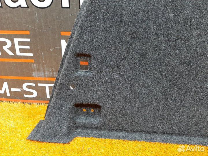 Обшивка багажника правая Volkswagen Tiguan 5N cawa