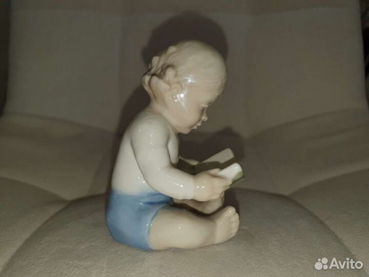 Редкая. Фарфоровая статуэтка. оригинал