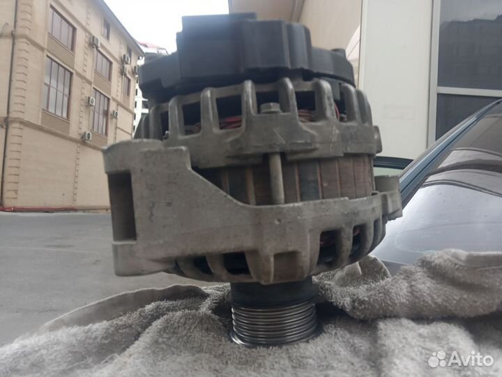 Генератор на LADA granta ф л