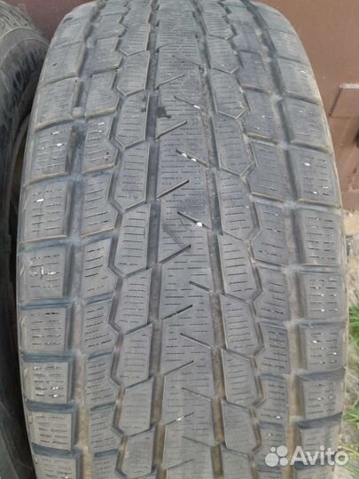 R18 Yokohama Ice Guard Studless IG50 265/60, PCD 5x98 DIA 67