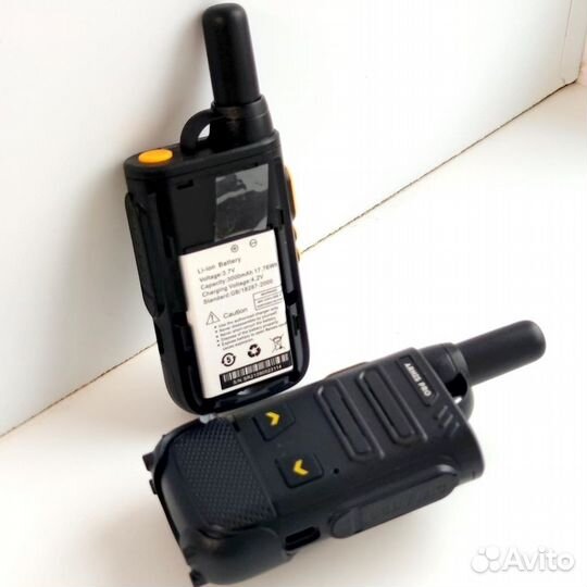 Рация с наушником, радиостанция с гарнитурой