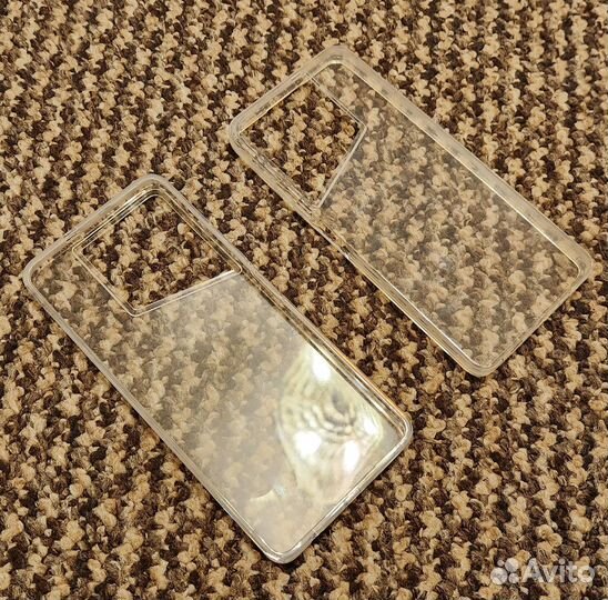 Два прозрачных чехла для Tecno Pova 5