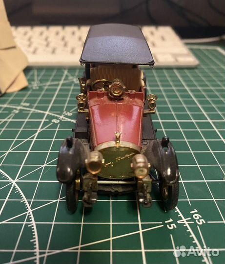 Масштабная модель1/43 Руссо-Балт