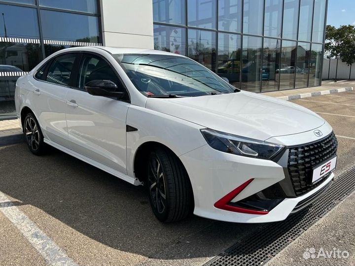 Kaiyi E5 1.5 CVT, 2023