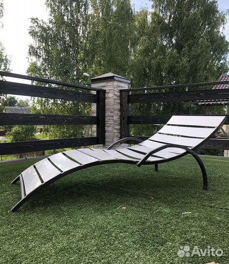 Шезлонг