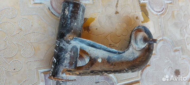 Рычаг передний левый Mercedes W210