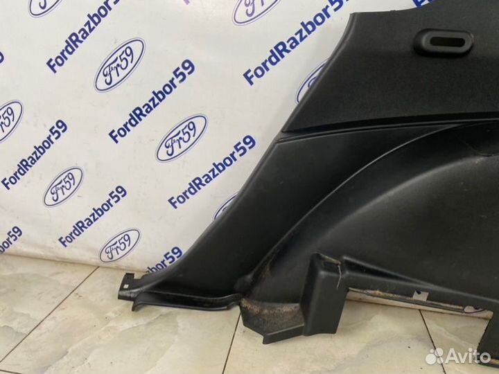 Обшивка багажника правая Mazda Cx-7 ER 2.3