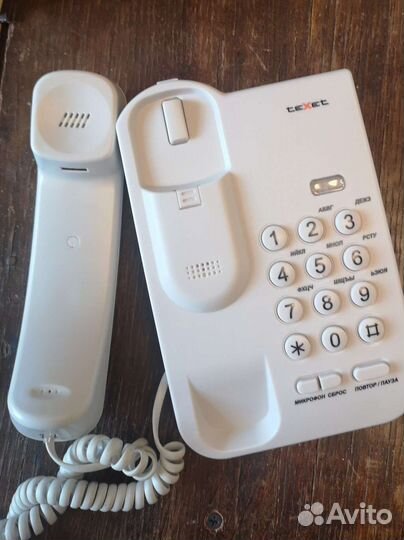 Домашний телефон проводной