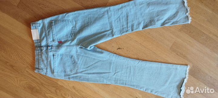 Джинсы для девочки gloria jeans на рост 134 см