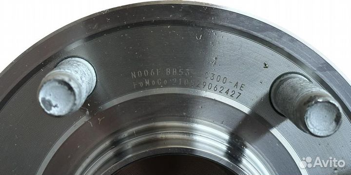 Подшипник колеса (в сборе со ступицей) Explorer