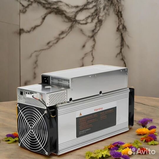 Устойчивый Whatsminer M50S++ 152T