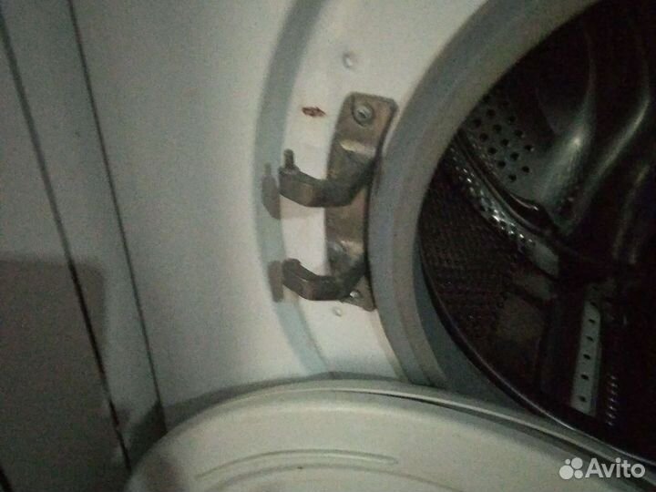 Стиральная машина автомат