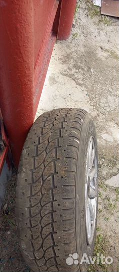 Winter Tact WT 70 195/70 R15