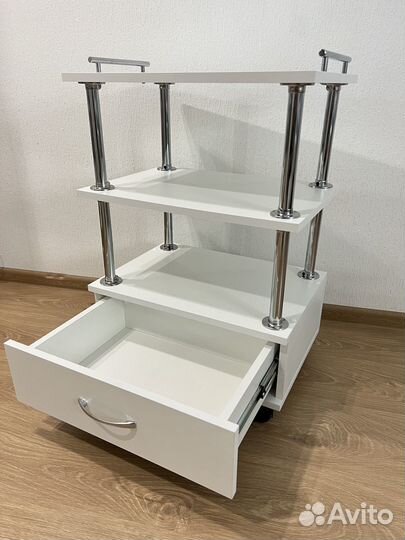 Тележка косметологическая