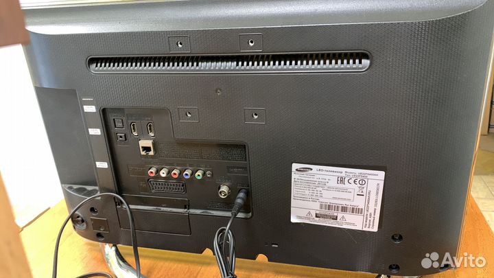 Телевизор Samsung 22