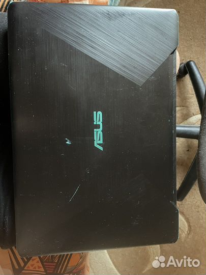 Ноутбук asus