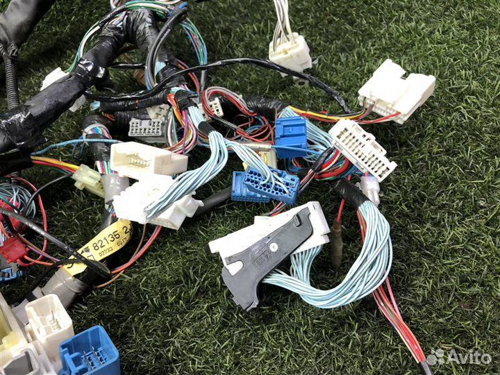 Проводка под торпедо Toyota Town Ace Noah CR50