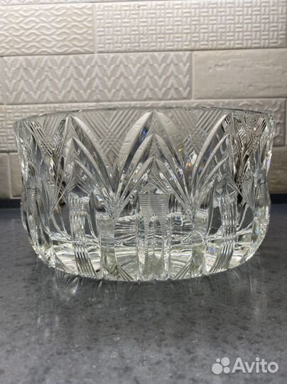 Ваза хрустальная для фруктов