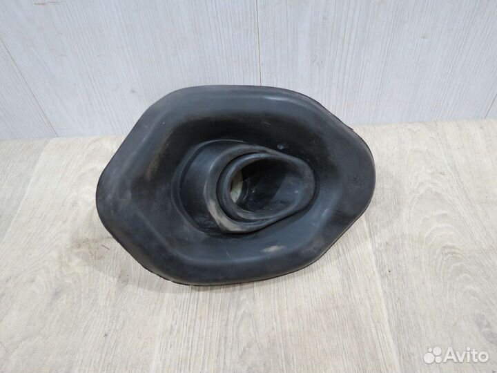 Пыльник рулевой колонки Porsche Cayenne 957