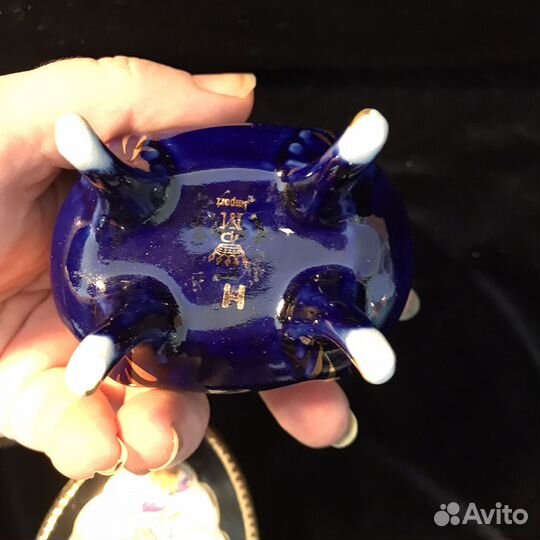 Антикварные французские шкатулки Фарфор