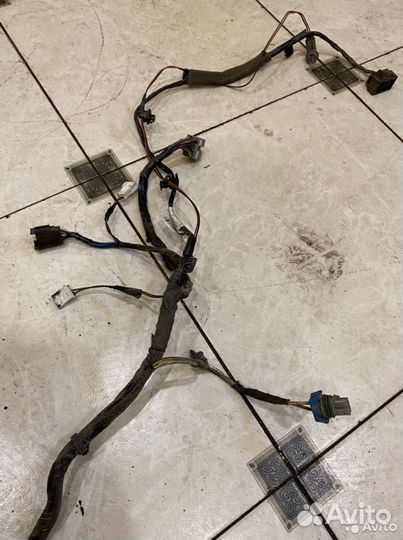 Проводка двери передняя левая Geely Emgrand EC7