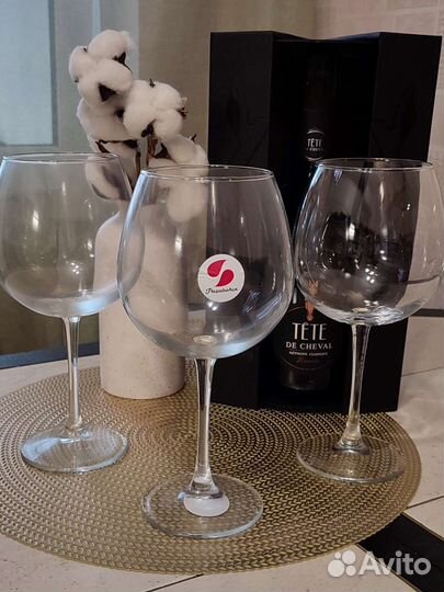 Бокалы для вина новые
