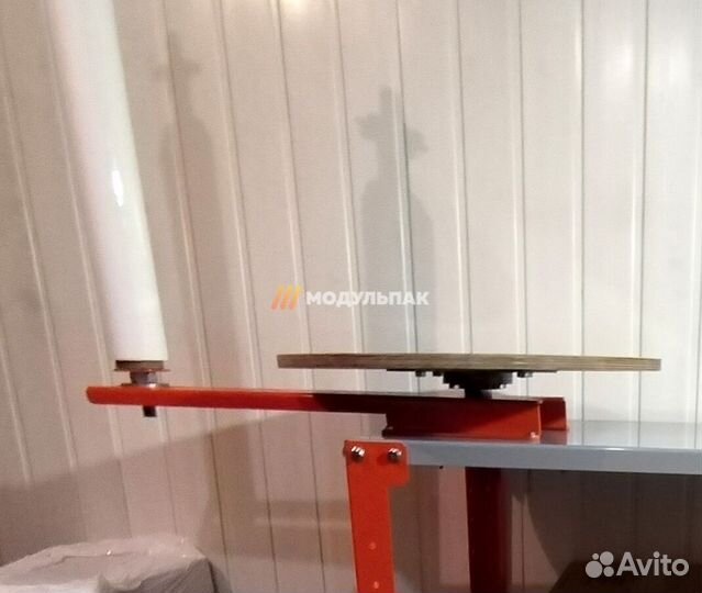 Упакoвщик корoбoк для маркетплейсов