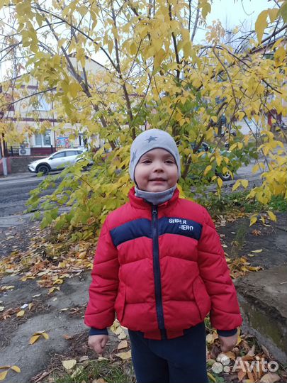 Куртка весна осень 4-6 лет