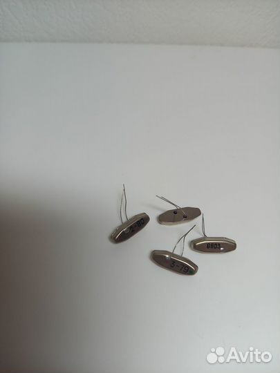 Кварц часовой (электроника 1)