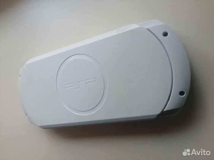 Sony PSP White 64GB (много игр)