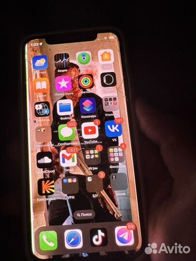 iPhone Xs, 64 ГБ
