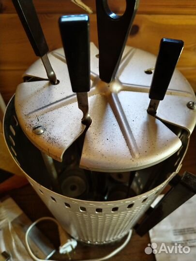 Электрошашлычница