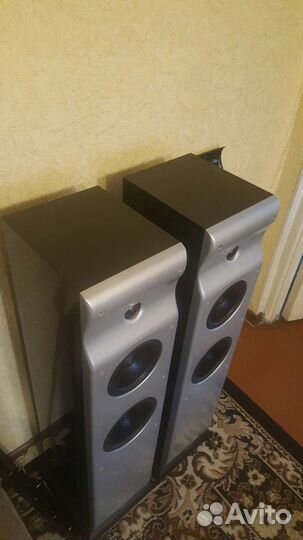 Acoustic energy linear three
