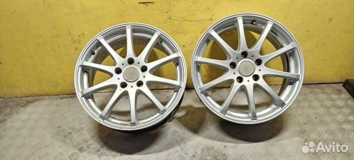 Диск литой R17PCD 5x114.3 ET40 DIA71.6