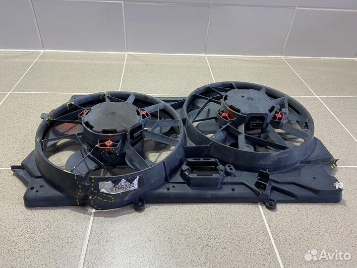 Диффузор вентилятора Ford Focus 1,1.6