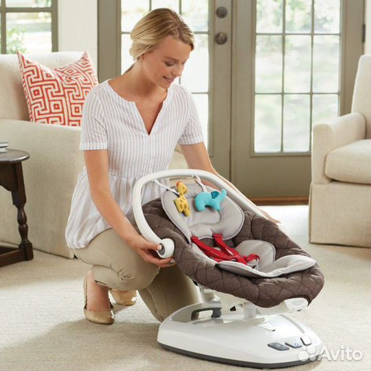 Прoкат Укачивающий центр Graco