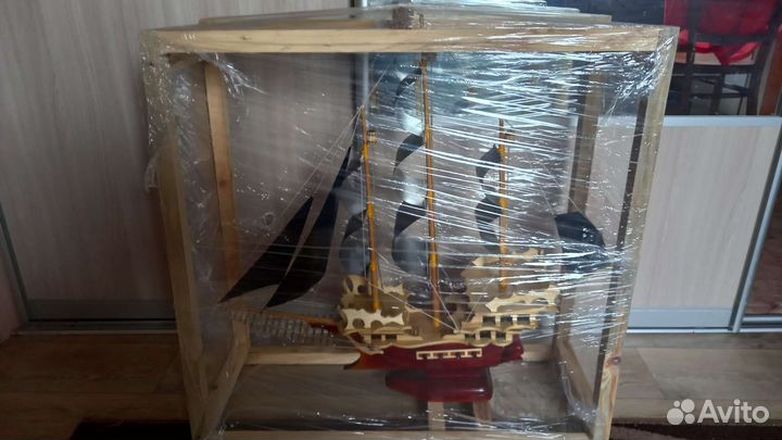 Модель корабля