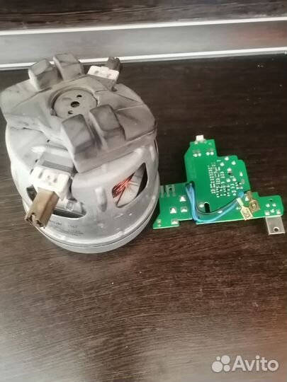 Мотор и плата Для пылесоса B
