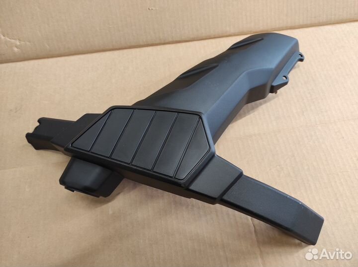 Накладка бампера правая Yamaha Grizzly 700/550