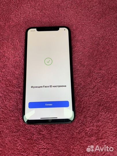 iPhone X, 64 ГБ