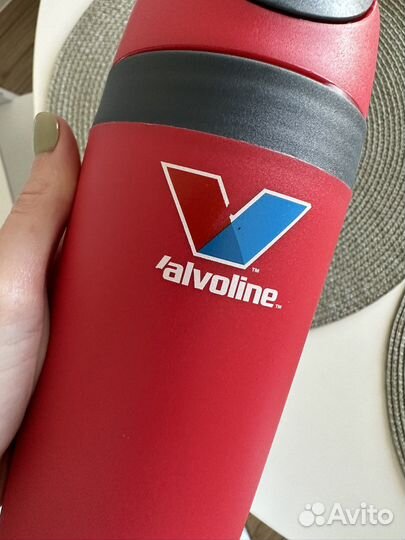 Бутылка питьевая для воды - термос новый